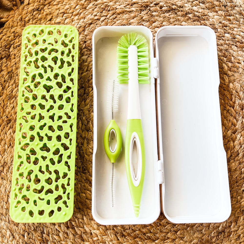 Boon Travel Bottle Brush Cleaning & Drying Kit